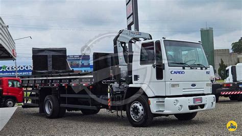 Caminhao Ford CARGO 1517 Guincho munck usado à venda