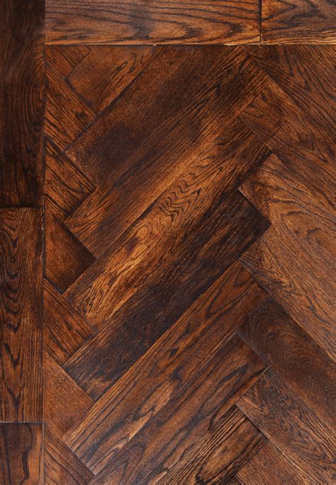 European Oak Herringbone With Border We Love Parquet Wood Floors