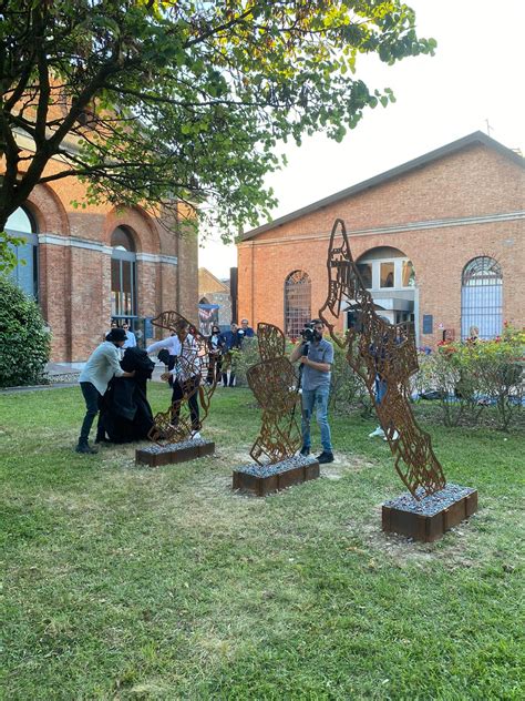 Trame La Nuova Scultura Di Nello Petrucci Allo Spazio Thetis Di Venezia