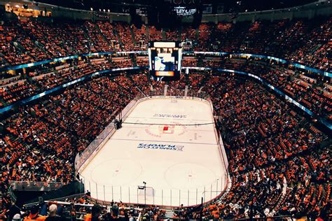 Inside Anaheim Ducks Stadium Exploring The Ducks Home Ice