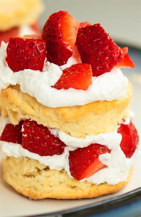 The Best Classic Quick And Easy Strawberry Shortcake Recipe Homemade