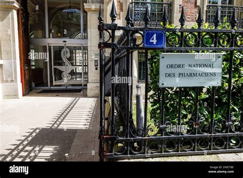 The Pharmacy Museum Paris Stock Photo Alamy