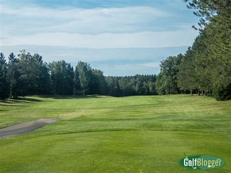 Michaywe (The Pines), Gaylord, Michigan - Golf course information and reviews.