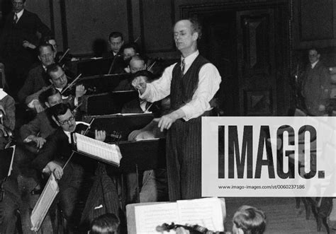 Wilhelm Furtwängler conducts the Berlin Philh IMAGO