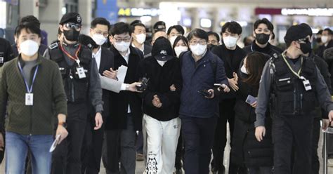 김성태 금고지기 쌍방울 전 재경총괄본부장 국내 송환