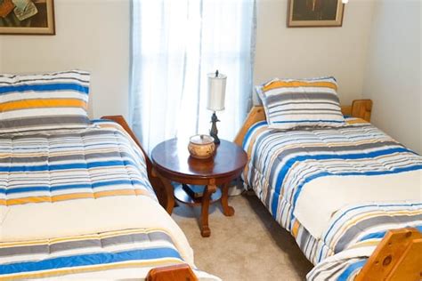 Top 10 Airbnb Vacation Rentals In Harrisonville, Missouri - Updated ...