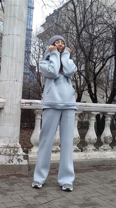 #Musthave #весна22 костюм из футера с широкими брюками | Спортивные ...