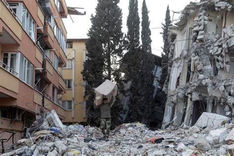 Turkey, Syria face more loss after latest earthquake | PBS NewsHour