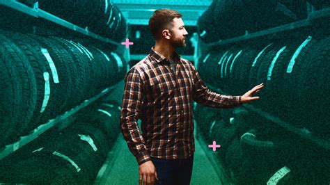 Bridging the gap: How service businesses can leverage e-commerce