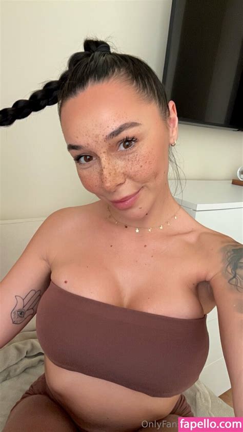 Beabeatrice Squirtbetty Beabeatriceof Nude Leaked OnlyFans Photo