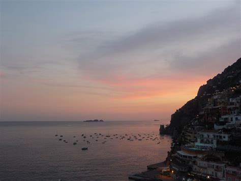 coucher soleil positano Femmes Débordées