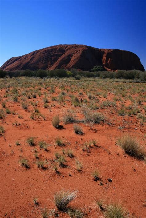 Ayers Rock Uluru Editorial Stock Image Image Of Hill 12129969