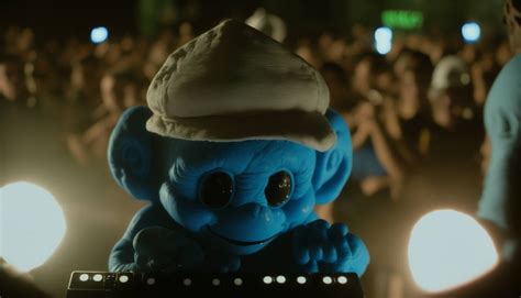 Elizetes Move About Smurf Dj Playing At The Rave S by denisskullnox on ...