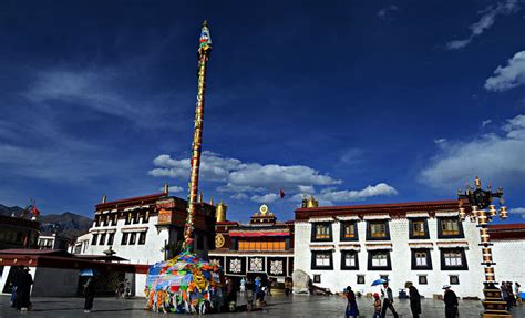 Jokhang Temple Archives - Tibet Universal Travel