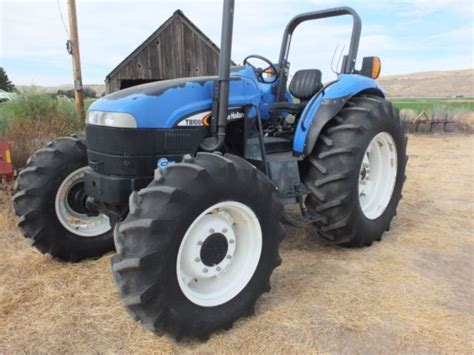 New Holland Tb100 Farm Tractor New Holland Farm Tractors New Holland