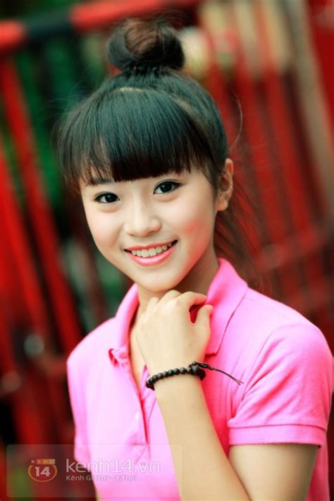 Khi các hot girl đau đầu vì việc học
