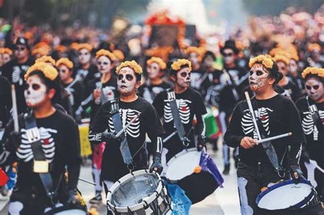 As Se Vivi El Desfile De D A De Muertos En Cdmx Catrinas Ajolotes Y