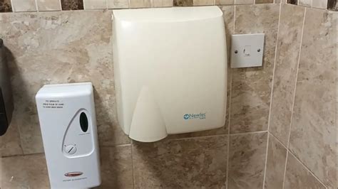 Anda Newlec Hand Dryer At Arcadia Gardening Centre Outside