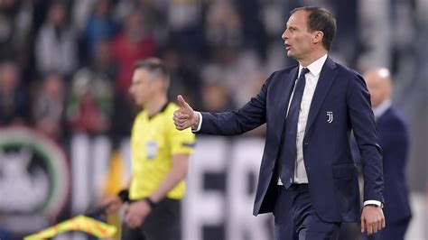 Ligue Des Champions Malgré Lélimination Allegri Annonce Quil Reste