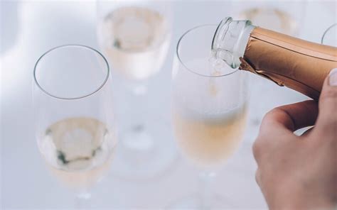 A Guide To Sparkling Wine Bbc Maestro