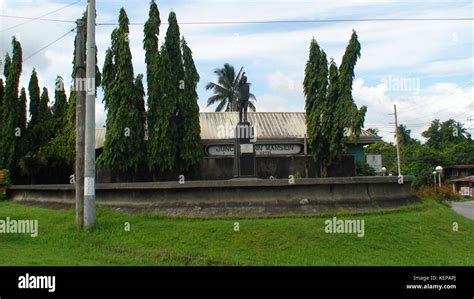 Jose P Laurel Monument Santo Tomas Batangas Stock Photo Alamy