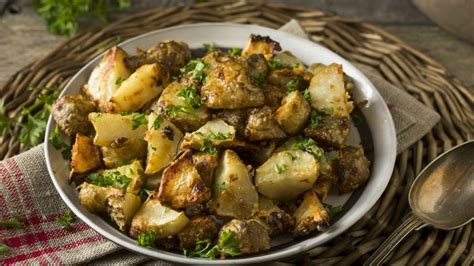 Receta De Alcachofas Con Patatas Y Huevo F Cil De Preparar