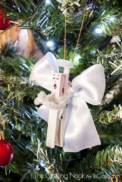 Adorable Clothespin Christmas Crafts