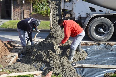 Continúan las tareas de bacheo en distintos puntos de la ciudad