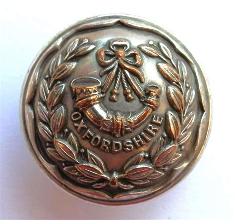 Oxfordshire Light Infantry Button In Buttons