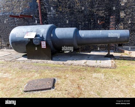 barrel  rifled muzzle gun loading landguard fort