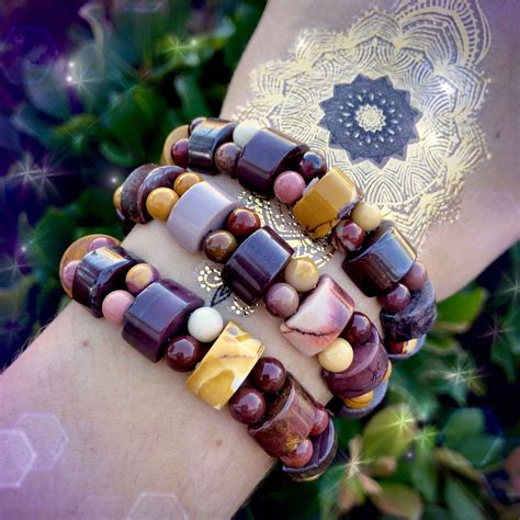 Mookaite Jasper Bracelets For Radiant Beauty And Self Confidence