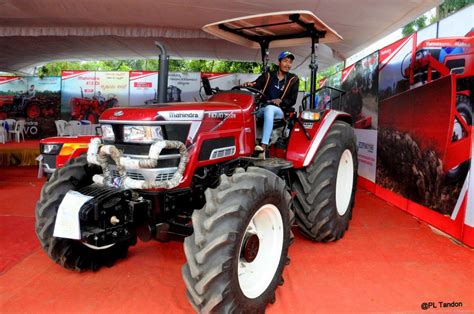 Mahindra Novo 755 DI 75 Hp Tractor 2600 Kg Price From Rs 720000 Unit