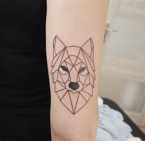 200 Wolf Tattoo Ideas With Meanings And History Tattoo Stylist