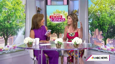 Hoda and Jenna reveal the ‘weird things’ saved in their Notes apps