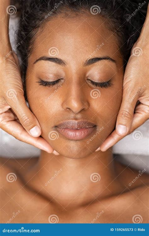 Massage Face At Spa Stock Image Image Of Massaging 159265573