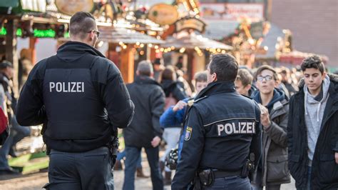 Poseck Ber Messerverbot Messer Haben Auf Weihnachtsm Rkten Nichts