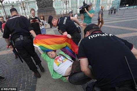 Thursday 24 November 2022 12 23 Pm Russia To Ban Public Mention Of Gay