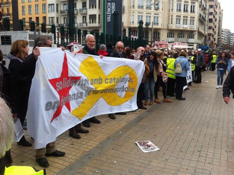 Solidaritat I Rep Blica Pa S Valenci Concentraci A Val Ncia M