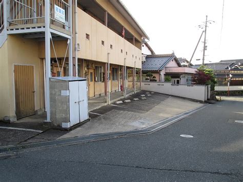 駐車場 綾部市・福知山市 不動産のマルゼン アパート・賃貸情報