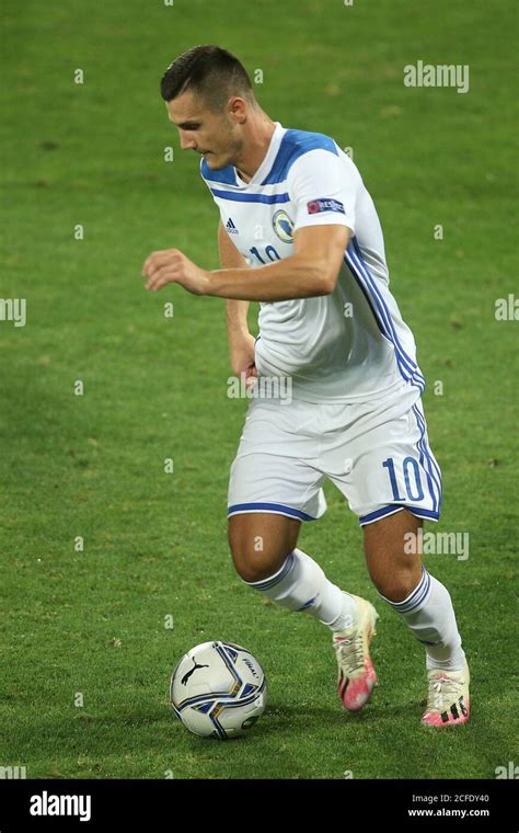 Italy Vs Bosnia Hi Res Stock Photography And Images Alamy