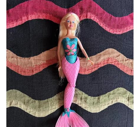 Barbie Muñeca Sirena Color Cambia Cola De Color 38cm MercadoLibre