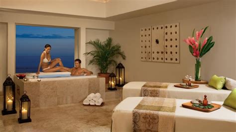 Sunscape Dorado Pacifico Ixtapa vacation deals - Lowest Prices ...