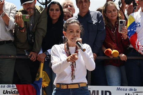 Líder opositora María Corina Machado Después de una brutal represión