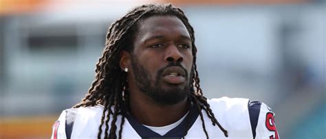 REPORT: Jadeveon Clowney Signs With The Browns On A One-Year Deal Worth ...