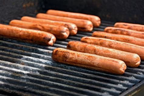 How To Cook Hot Dogs 10 Ways To Make A Perfect Hot Dog