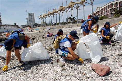 As Surgen Kilos De Basura Se Recogieron En Playa Cavancha