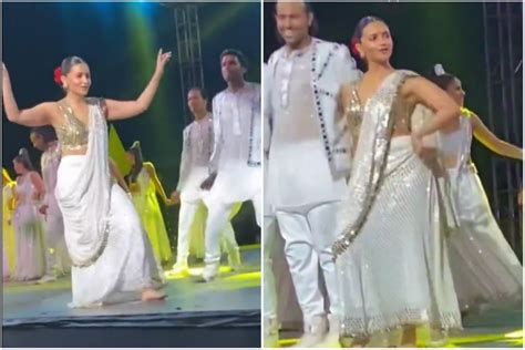 Alia Bhatt Sets The Stage on Fire With Her Naatu Naatu Dance in White Blingy Saree – Watch Viral ...