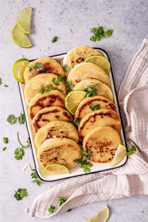 6-Minute Pupusas {Easy Authentic Recipe} - The Big Man's World