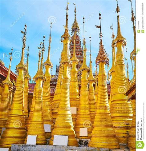 Architecture Religieuse Birmanne Traditionnelle Ima De Thein Bouddha D