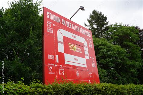 Stadion An Der Alten F Rsterei Informationstafel Am Stadion Des Fc